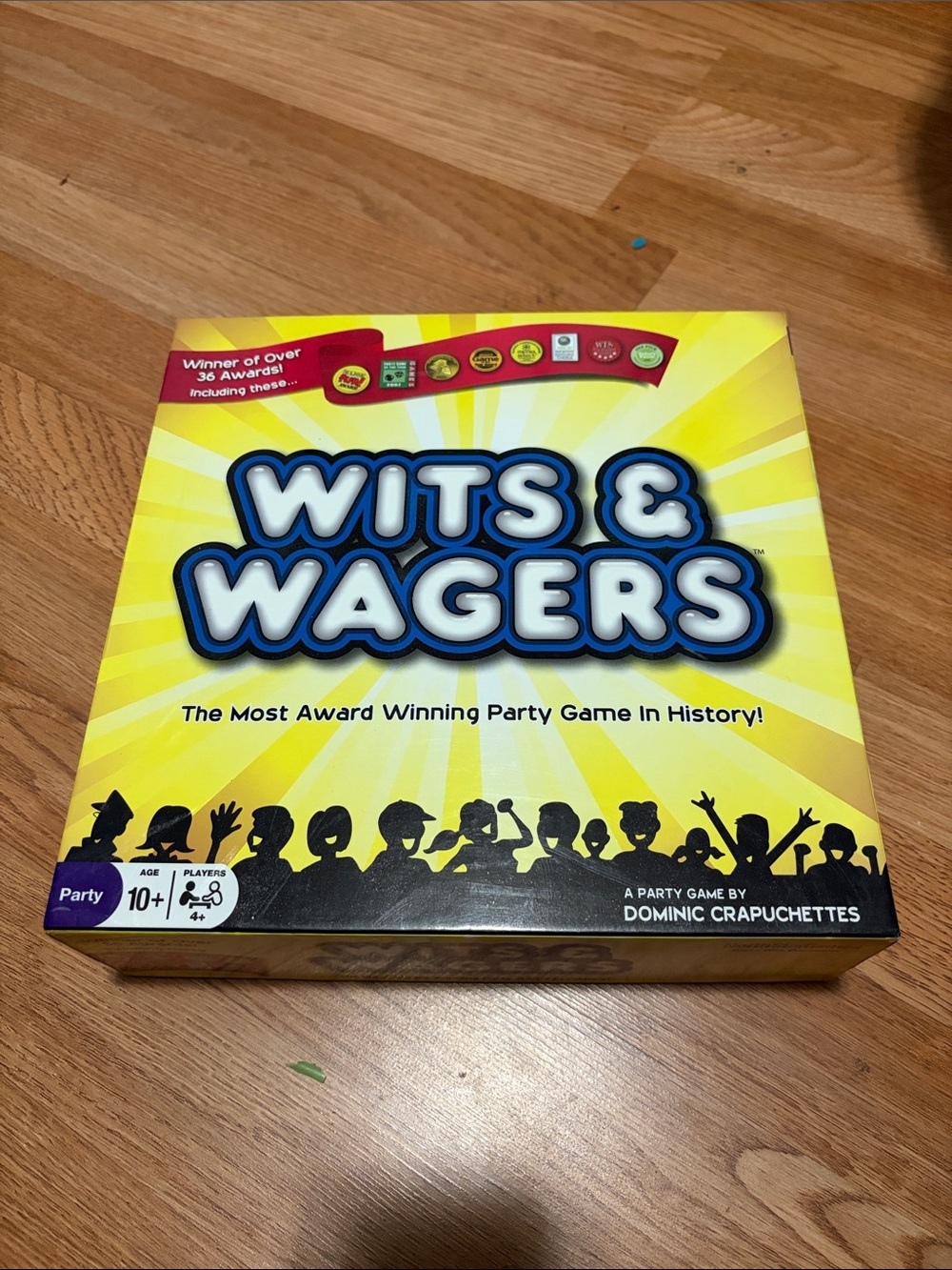 Party Game - Yellow Family Trivia Betting Game